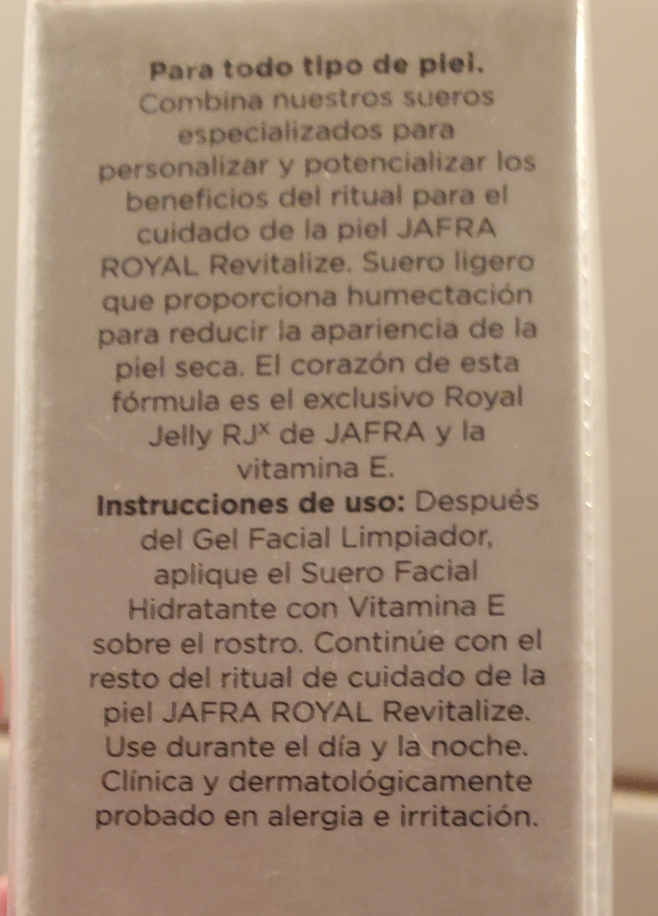 New Jafra Royal Revitalize Extra Hydration Serum